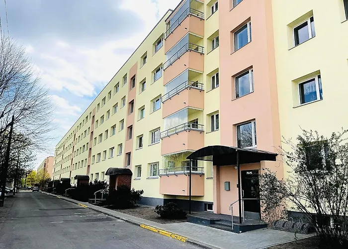 Mai 8 - 2 Bedroom With Sunny Balcony Appartement